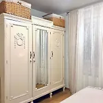 Garden Lounge
