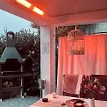 Garden Lounge