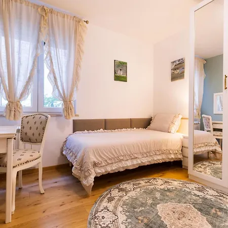 Garden Lounge Mali Lošinj