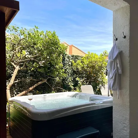 Garden Lounge Appartement *