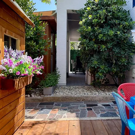 Garden Lounge Appartement Mali Lošinj