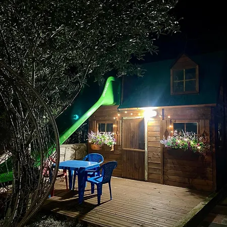 Daire Garden Lounge *