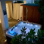 Garden Lounge Mali Lošinj