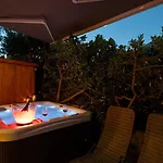 Lejlighed Garden Lounge Mali Lošinj